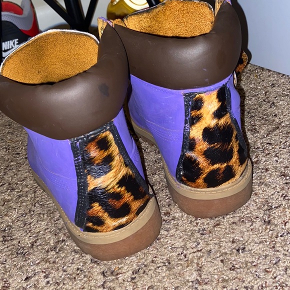 Timberland boots Size 5.5 Kids - Picture 3 of 3